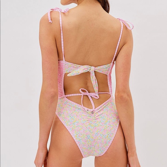 For Love and Lemons Hydrangea Blooms One Piece Swim - Picture 8 of 16